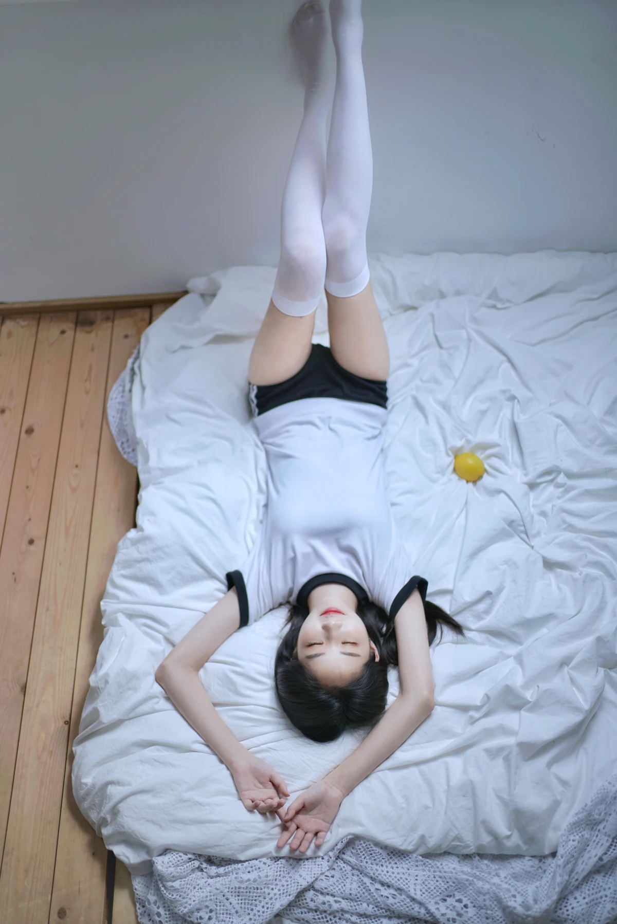 [YITUYU] 2022.12.29 Vol.2785 – Plain White in the Attic Xiaojing#[26P]-4