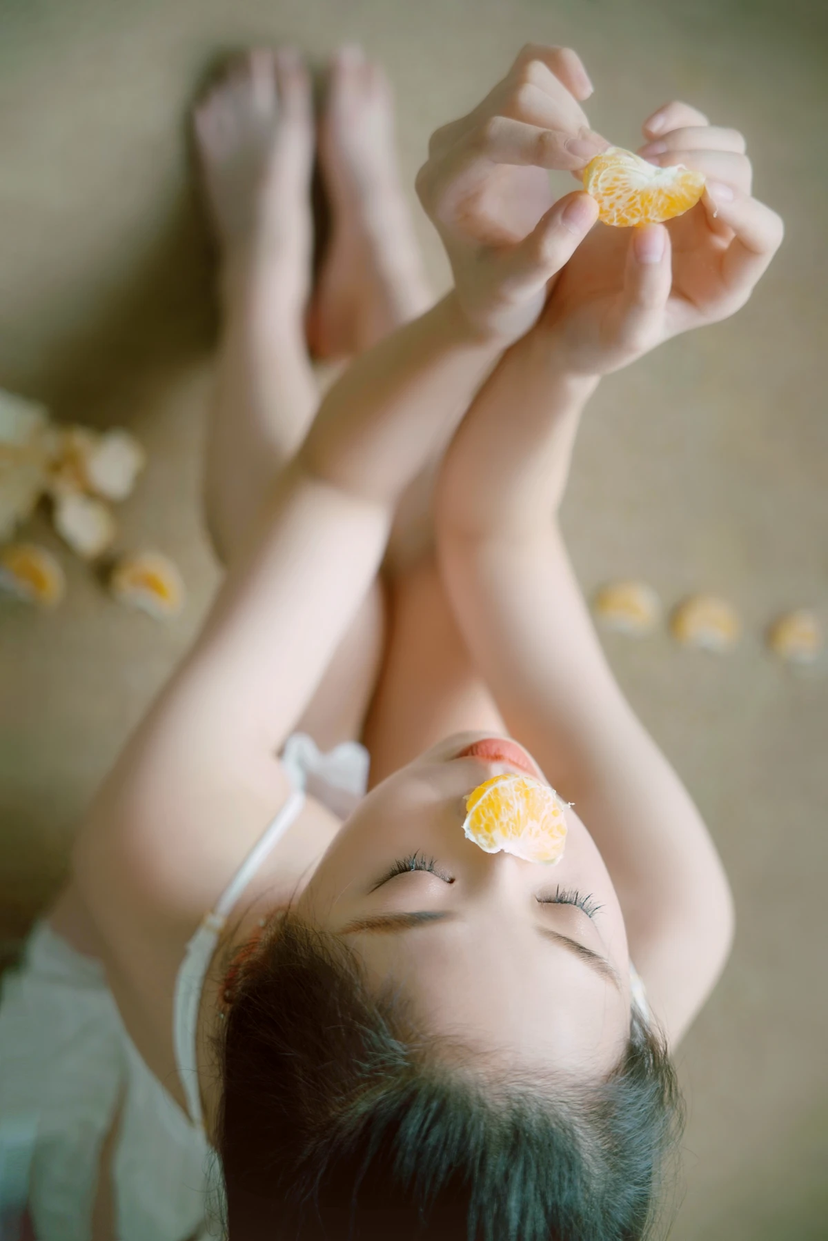 [YITUYU] 2022.12.16 Vol.2694 – Naughty Little Orange Xiaoyi#[25P]-4