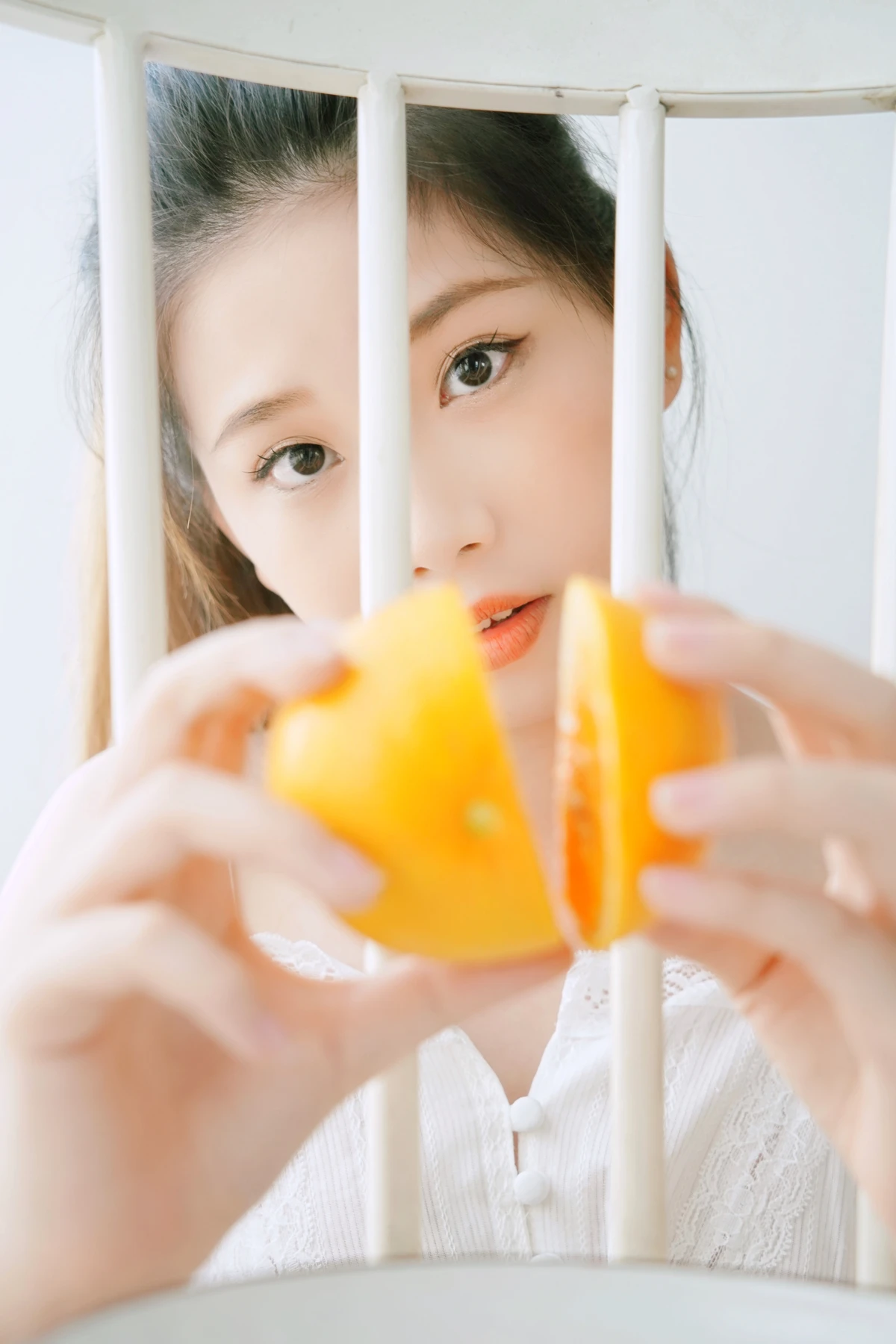 [YITUYU] 2022.12.16 Vol.2694 – Naughty Little Orange Xiaoyi#[25P]-8