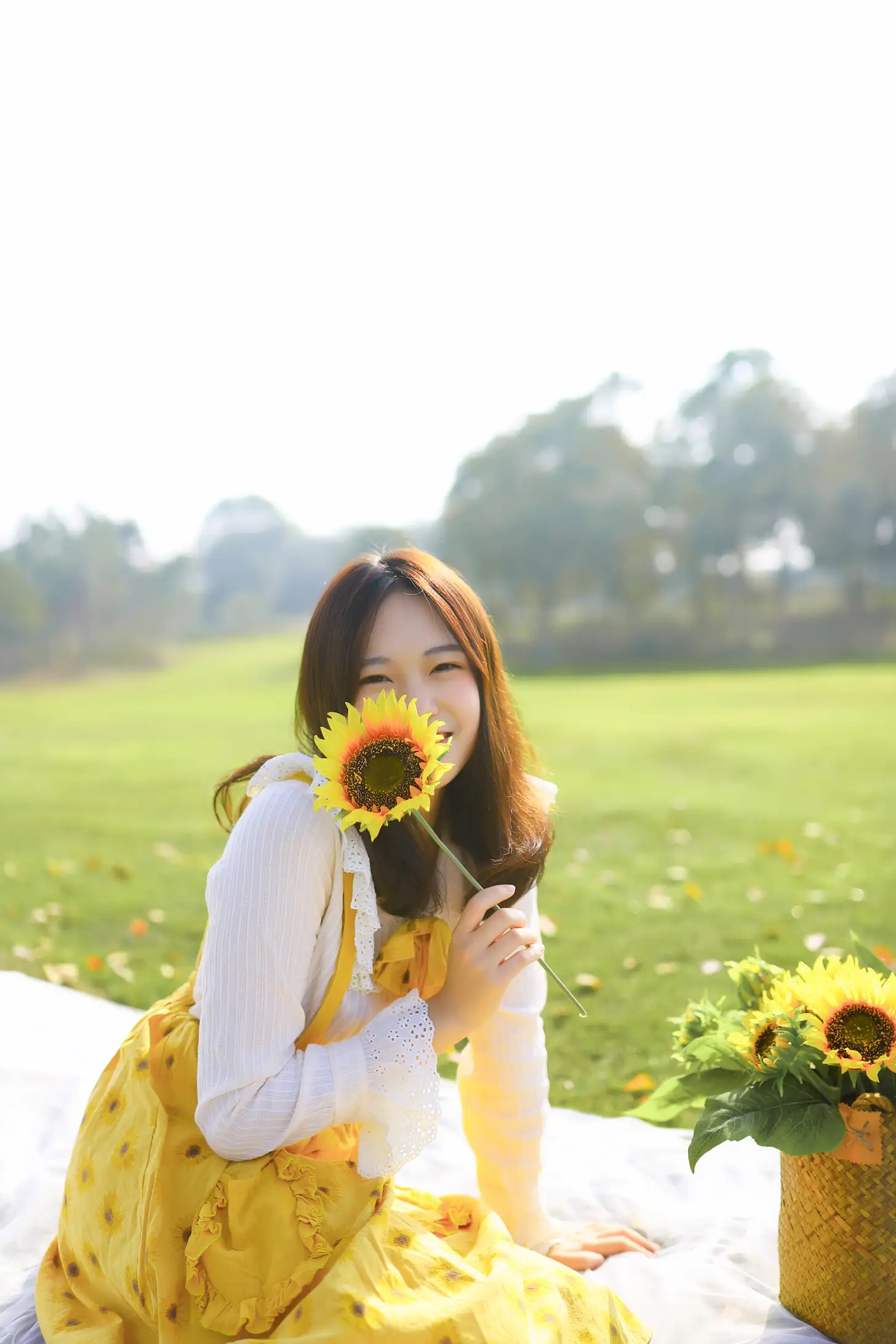 [YITUYU] 2022.08.27 Vol.1804 – Born towards the sun flourishing#[23P]-1